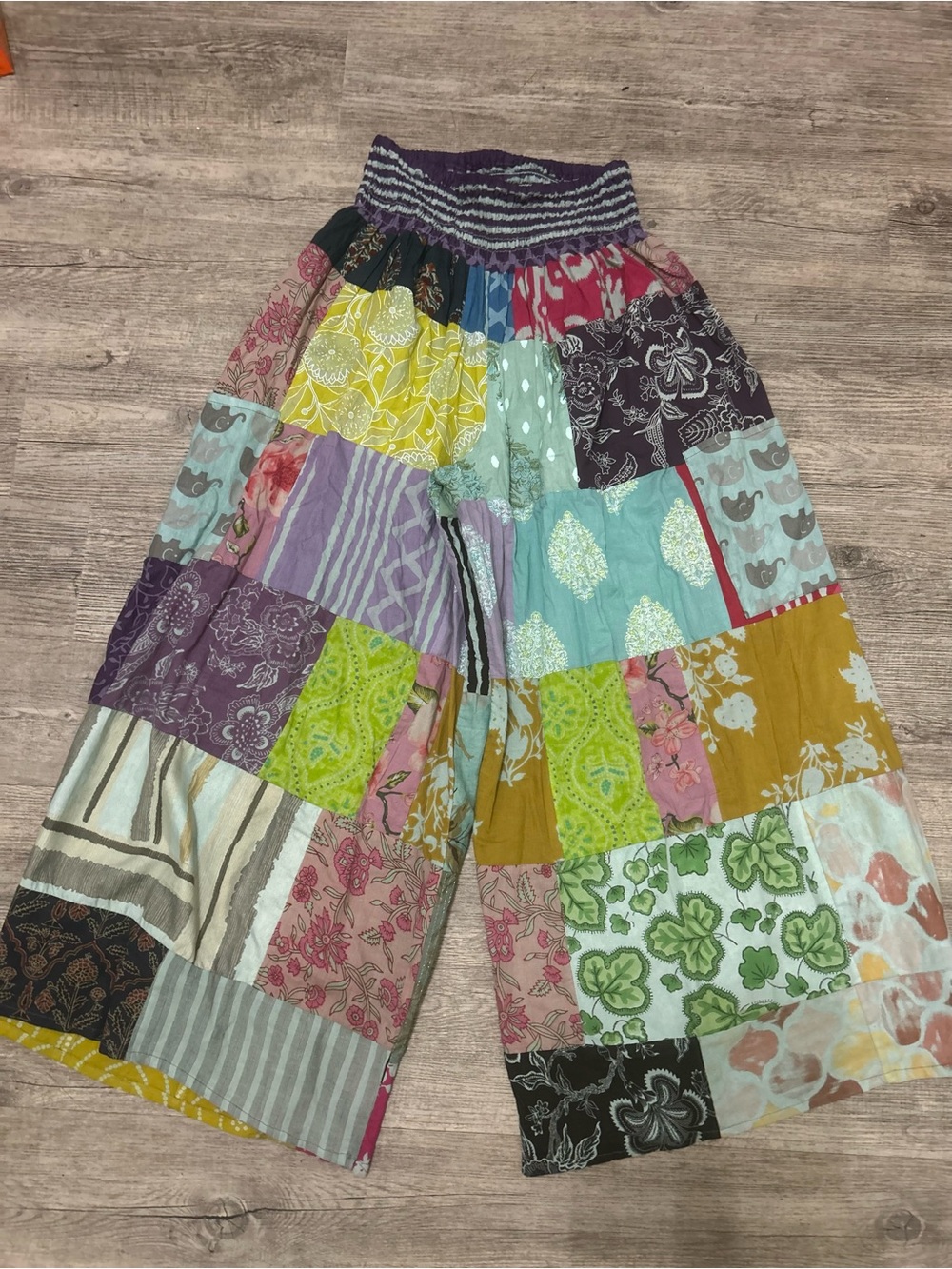 Bohemian Patchwork wide leg pants S-M